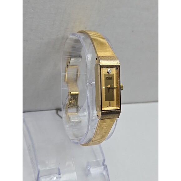 Vintage Pulsar by Seiko Tank Watch Womens Gold Tone Diamond New Battery Sz Small - Picture 3 of 12